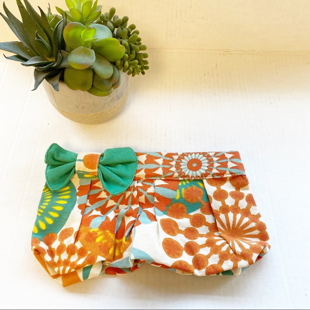 🌸 Cypress boho print clutch fun floral print beachy vibrant